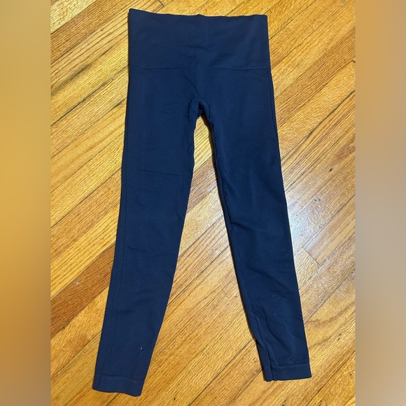 SPANX Blue Look At Me Now Seamless Leggings Size Medium - Picture 5 of 5